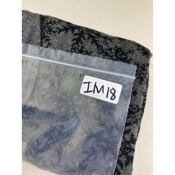 NEW Neve Designs Maya Full Zip Sweater Women Small Gray Wool Blend Snowflake - Picture 8 of 16